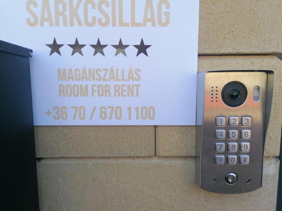 Sarkcsillag Teljes Csaladihaz- Star Complete Family House Szeged Exterior foto